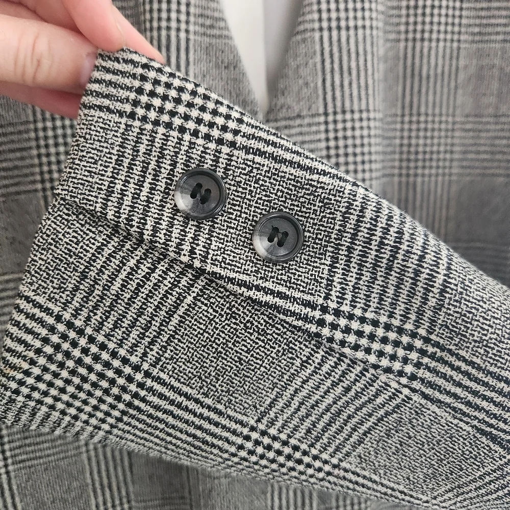 Larry Levine Vintage Womens Gray Wool Blazer Jacket 4 Button Fully Lined Size 8